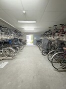 駐輪場 グレイスコ－ト