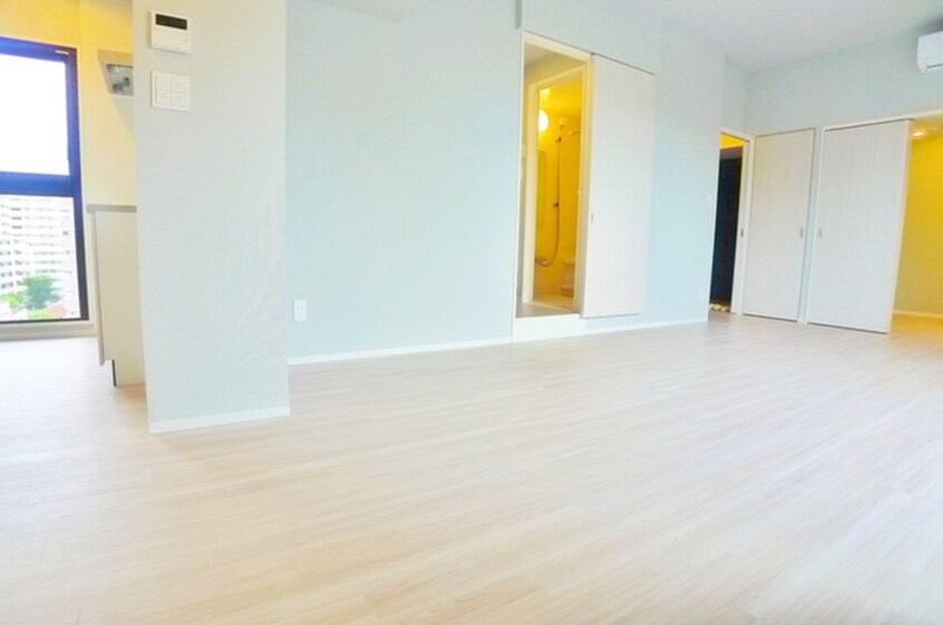 内観写真 ラ・ブークル