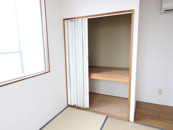 居室 井上ハイツ