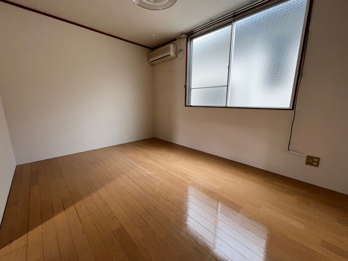 居室 井上ハイツ