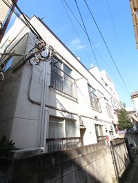 サンハイツカワダ