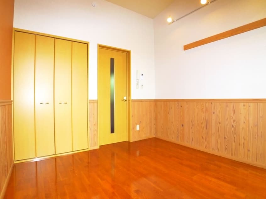 居室 CUBIC Square (ｷｭｰﾋﾞｯｸｽｸｴｱ)