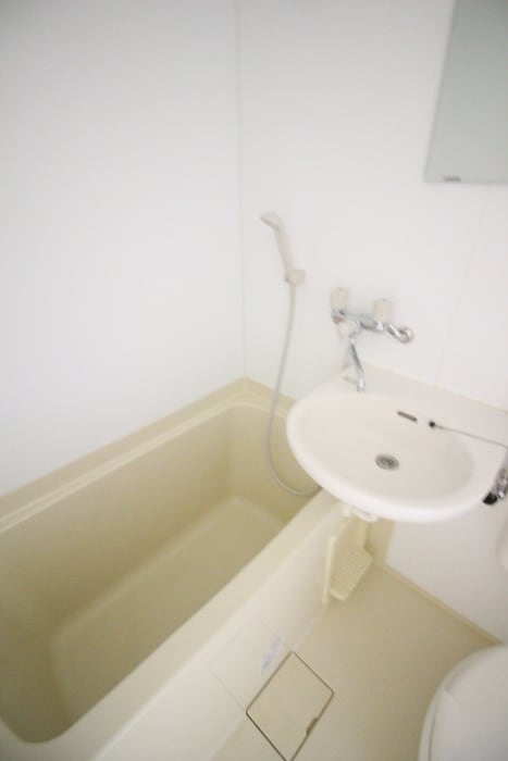 バス／シャワールーム等 メゾン中央