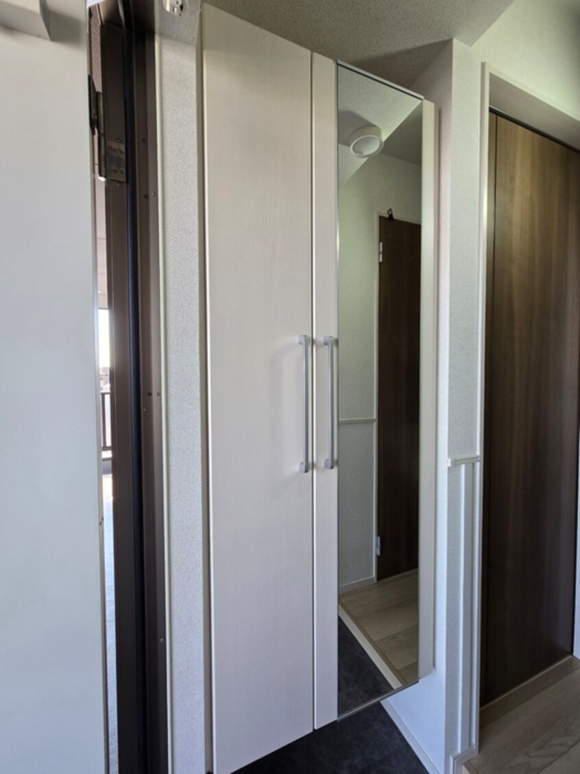 靴箱 コントレイル