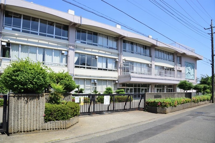 清瀬第五中学校(中学校/中等教育学校)まで1000m サニ－ハウス上清戸