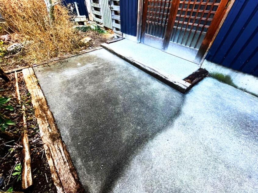 駐輪場 栗原様方貸家１号棟