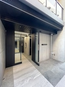 エントランス部分 アヴニール三軒茶屋