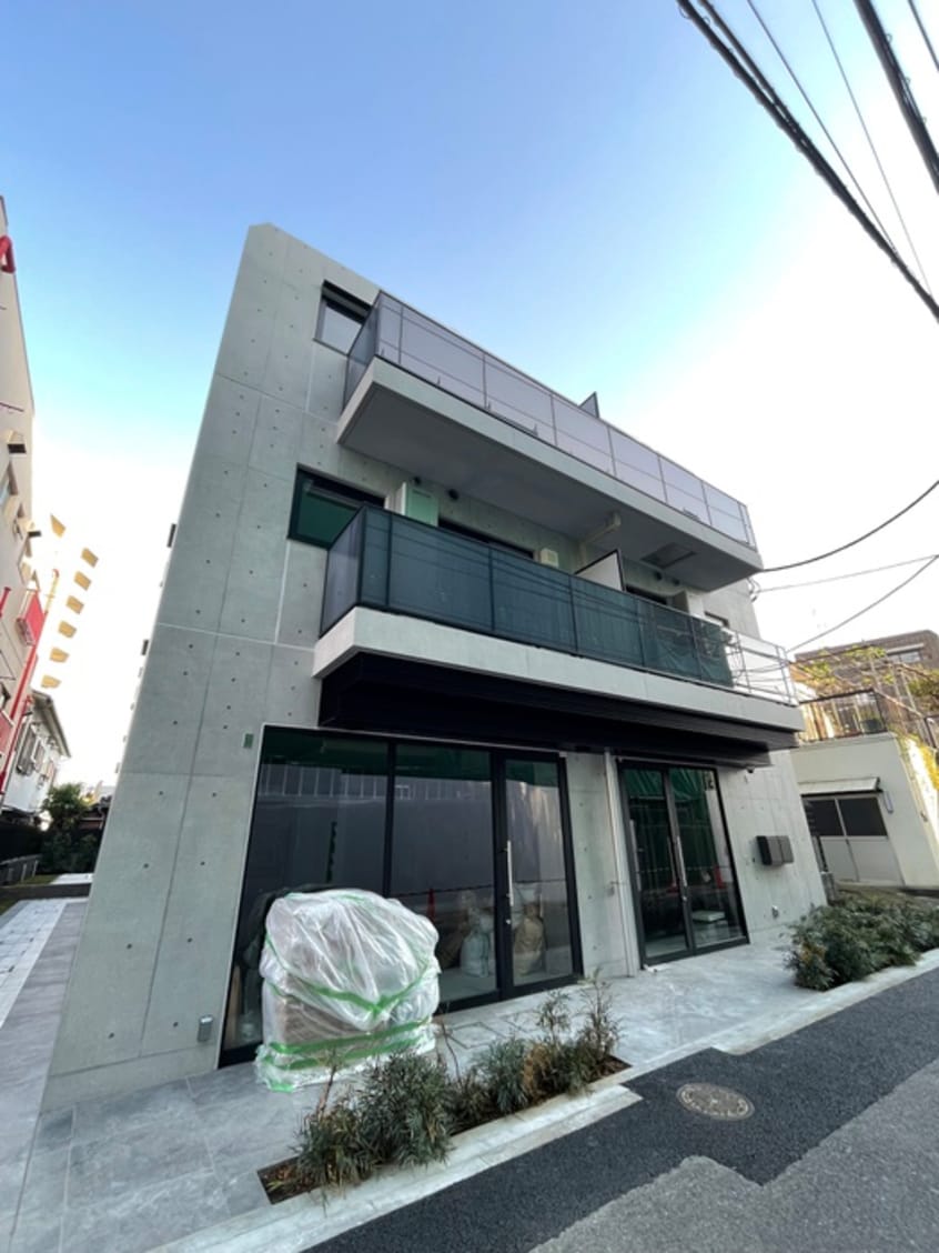 外観写真 アヴニール三軒茶屋