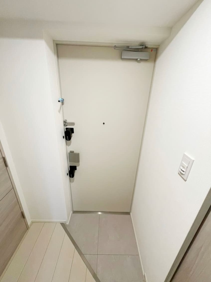 玄関 アヴニール三軒茶屋