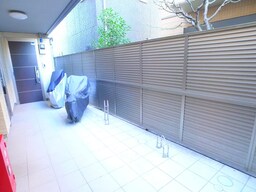 バイク置き場
