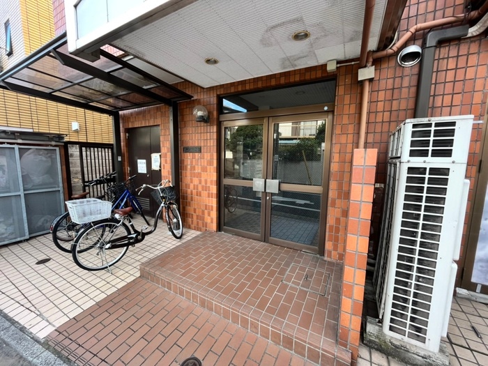 エントランス部分 モンフレール