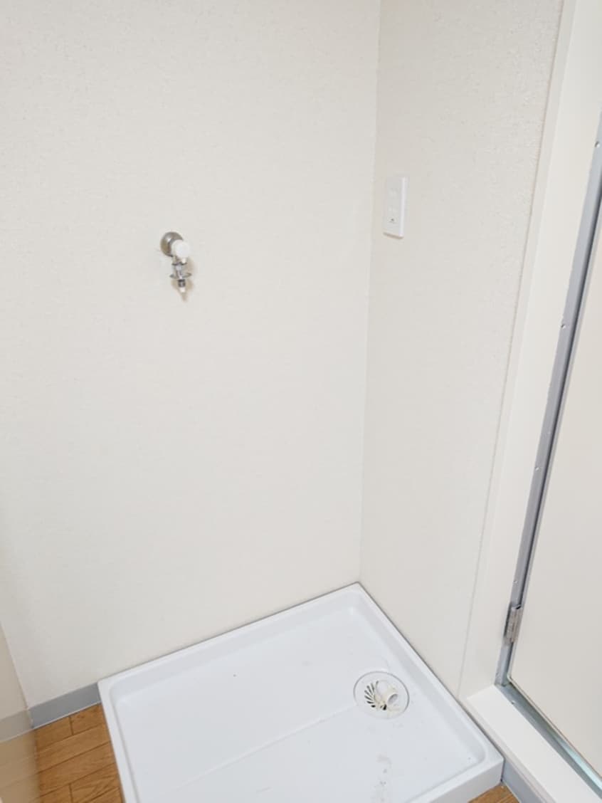 洗濯機置場 モンフレール