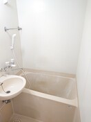 バス／シャワールーム等 モンフレール