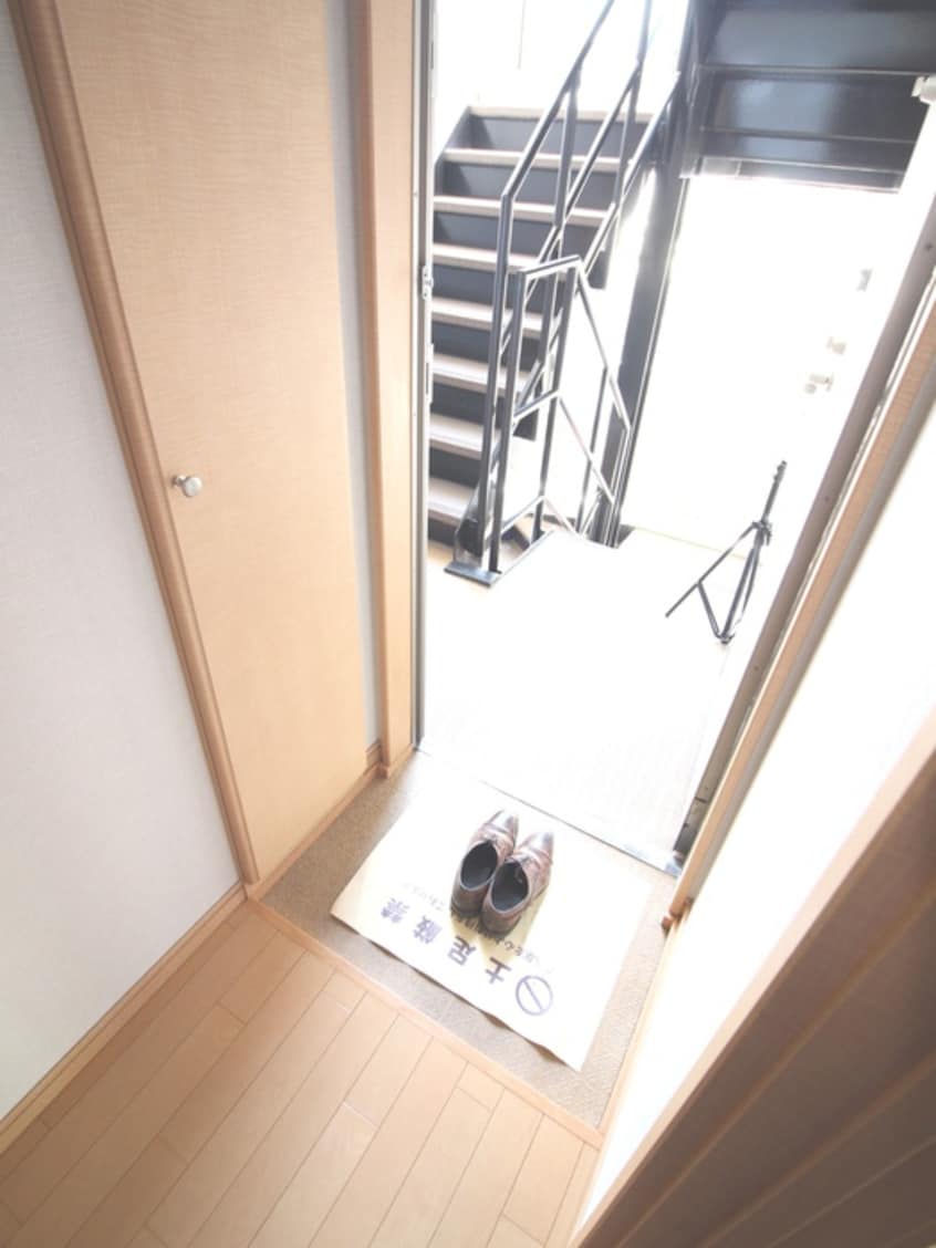 玄関 クレフラスト舞岡