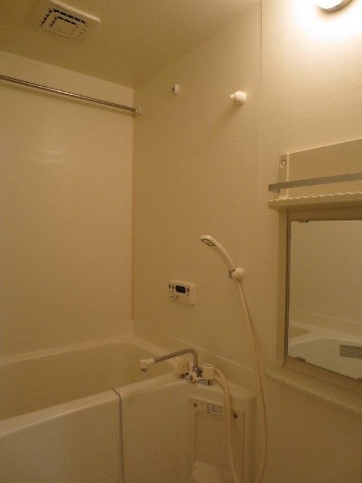 バス／シャワールーム等 ヴィラアンソレイユ