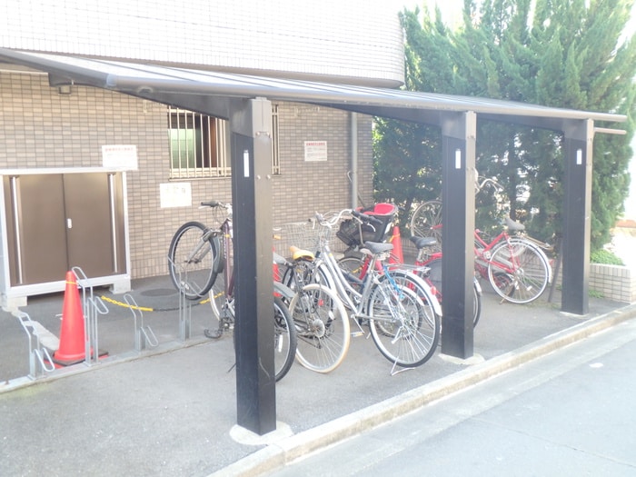 駐輪場 ボヌール・アビタシオン