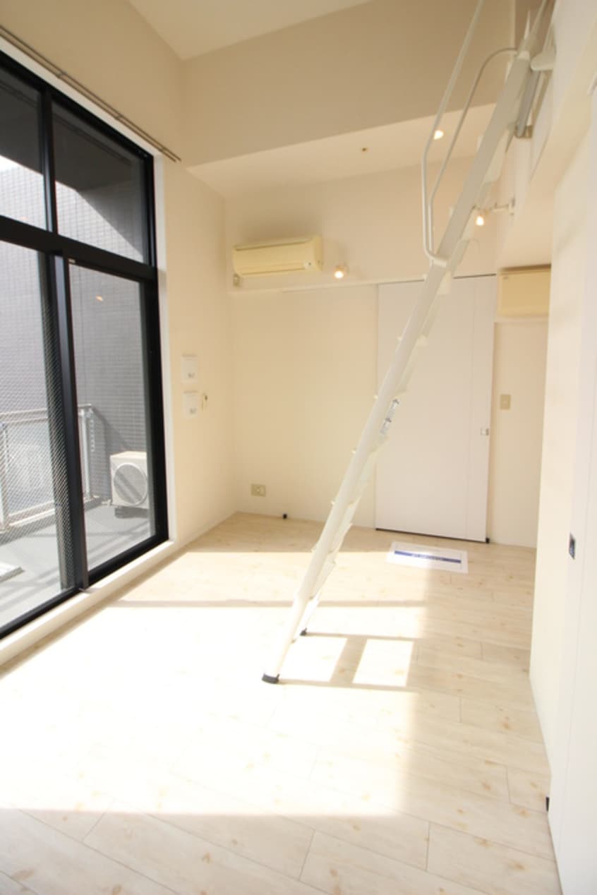 居室 レジディア市谷薬王寺