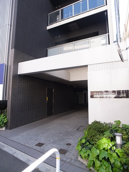 エントランス部分 レジディア市谷薬王寺