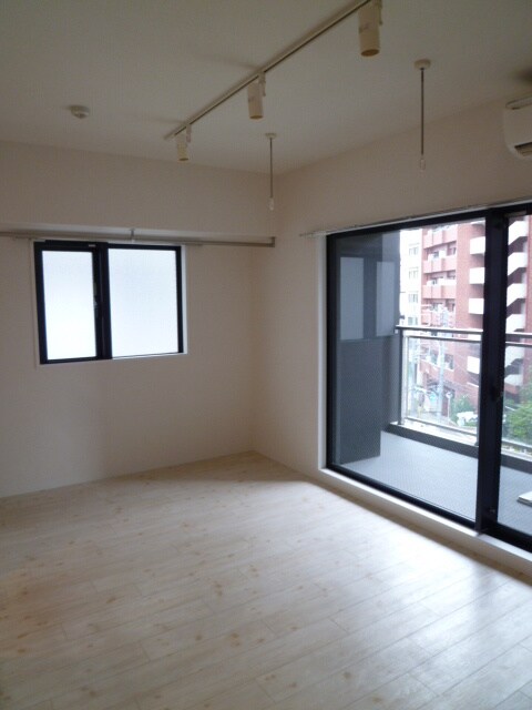 居室 レジディア市谷薬王寺