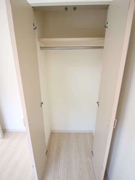 収納 パルナシアン戸塚（６０１）