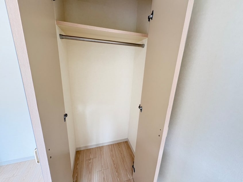 収納 パルナシアン戸塚（６０１）