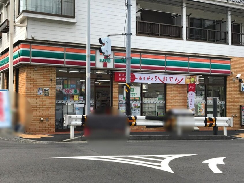 セブンイレブン横浜西戸部店(コンビニ)まで606m Ks Flat Nishi-Tobe