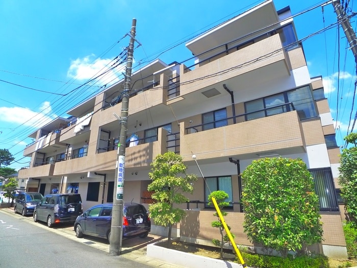 外観写真 ＡＰＲＩＣＯＴ　ＨＯＵＳＥ