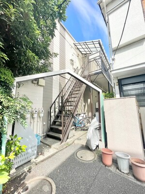 クリスタルハウス巣鴨