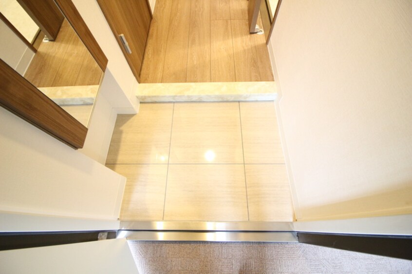 玄関 ネオコート早稲田