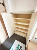 靴箱 シティハイツ吉祥寺(216)