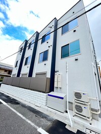 ガーデンズセレーノ