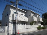 クロ－バ－ハウス