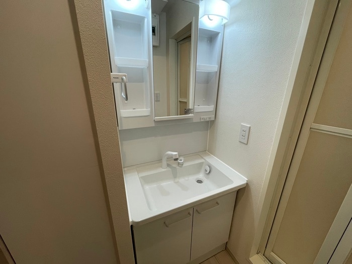 洗面 ＨＩＴＳＵ　ＧＯＴＥＮ