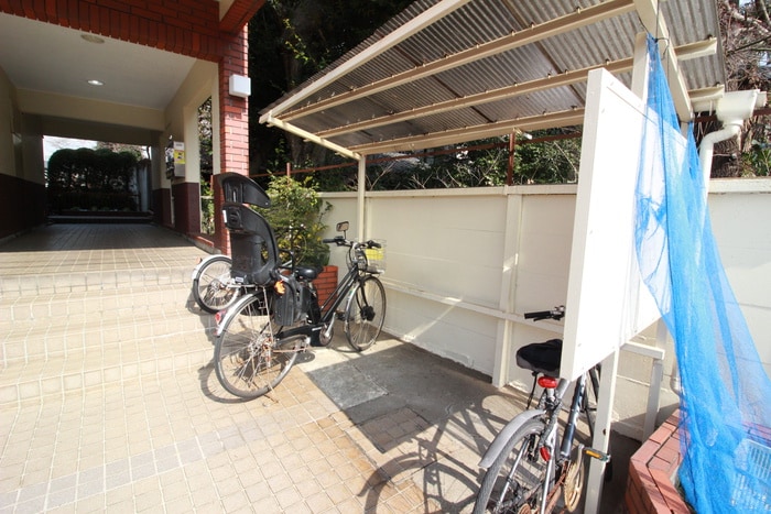 駐輪場 レジデンスさとう