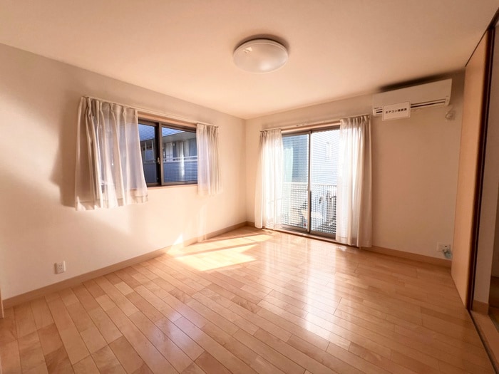 居室 梶原口戸建