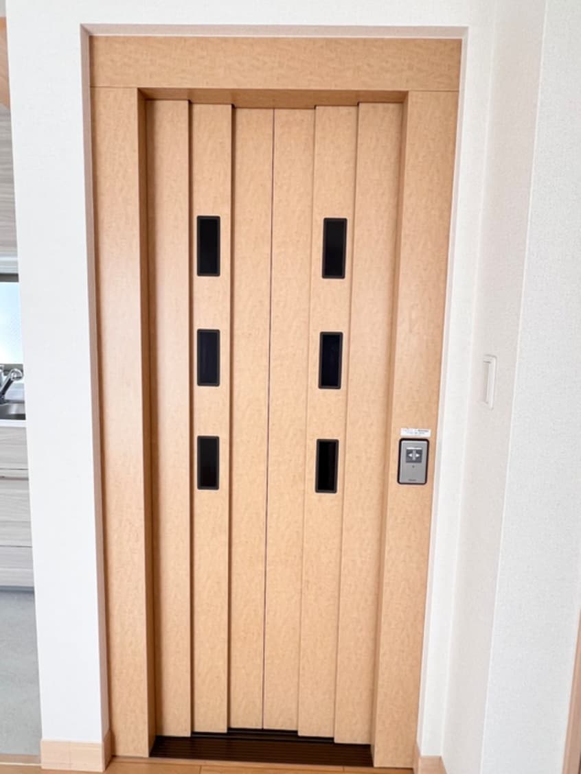 内観写真 梶原口戸建