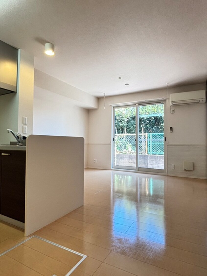 居室 ＧＲＡＮＤ　ＣＨＡＲＩＯＴ