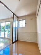 居室 ＧＲＡＮＤ　ＣＨＡＲＩＯＴ