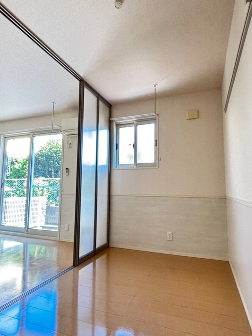 居室 ＧＲＡＮＤ　ＣＨＡＲＩＯＴ