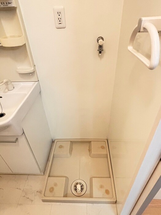 洗濯機置場 ＧＲＡＮＤ　ＣＨＡＲＩＯＴ