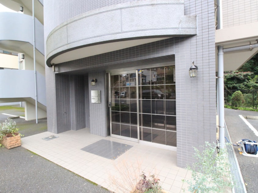 エントランス部分 ガルファ－サ新横浜