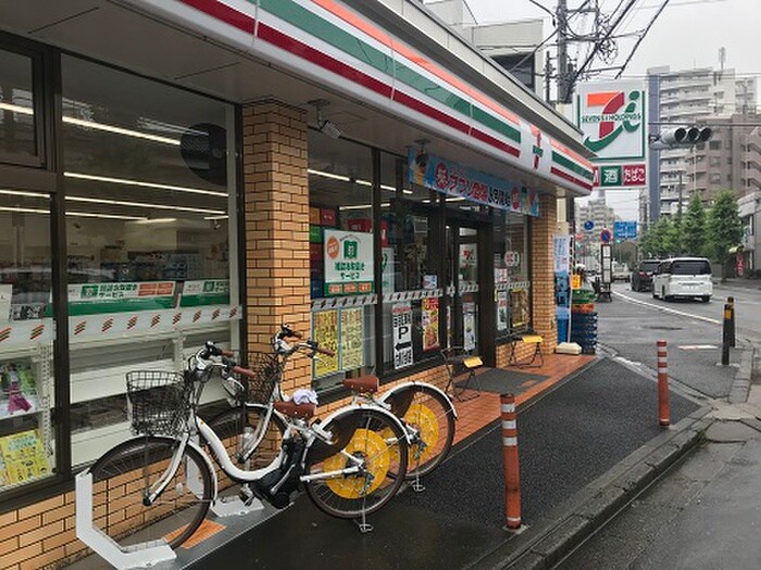 セブンイレブンガス橋通り店(コンビニ)まで285m 小宮ハイツ