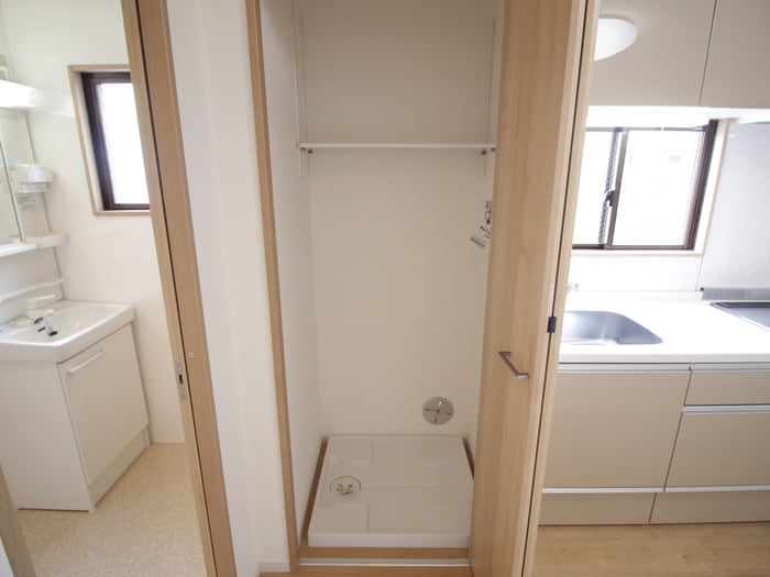 洗濯機置場 ロイヤルヒルズ