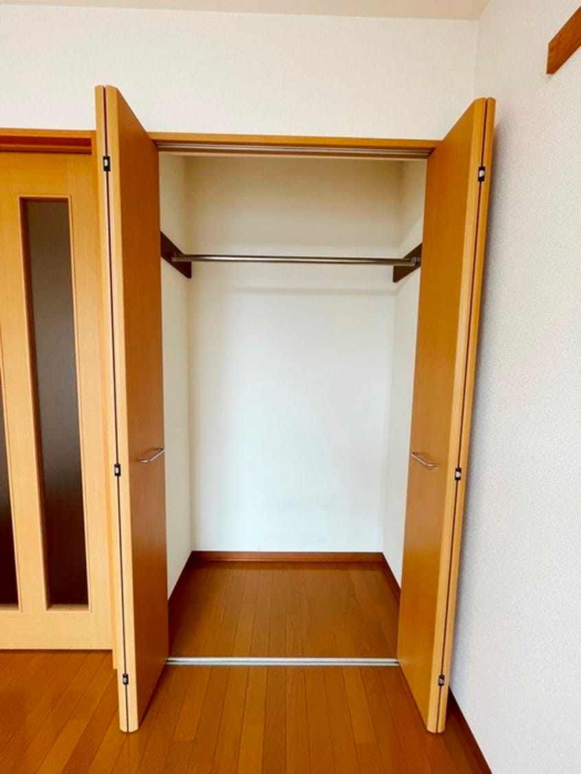 収納 Ｔｏｗｎ　ｃｏａｔ柳沢