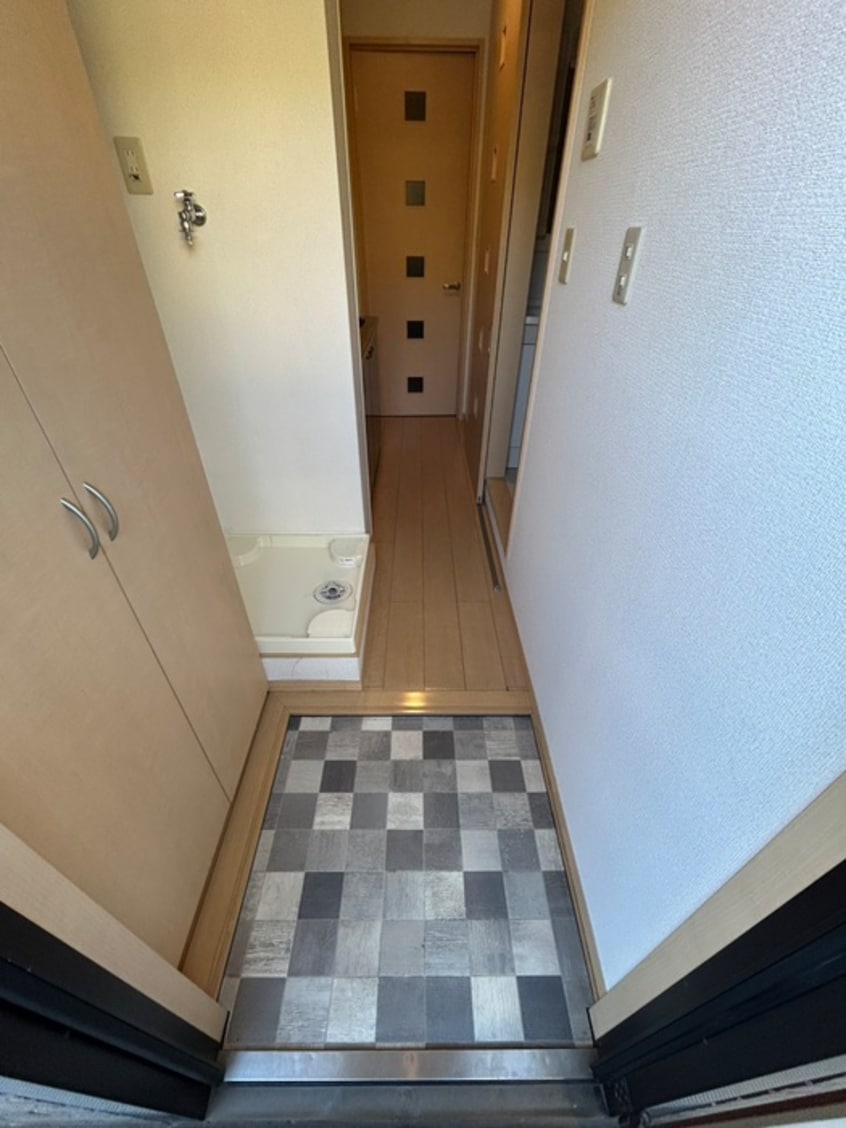 玄関 サンモ－ル・Ｎ