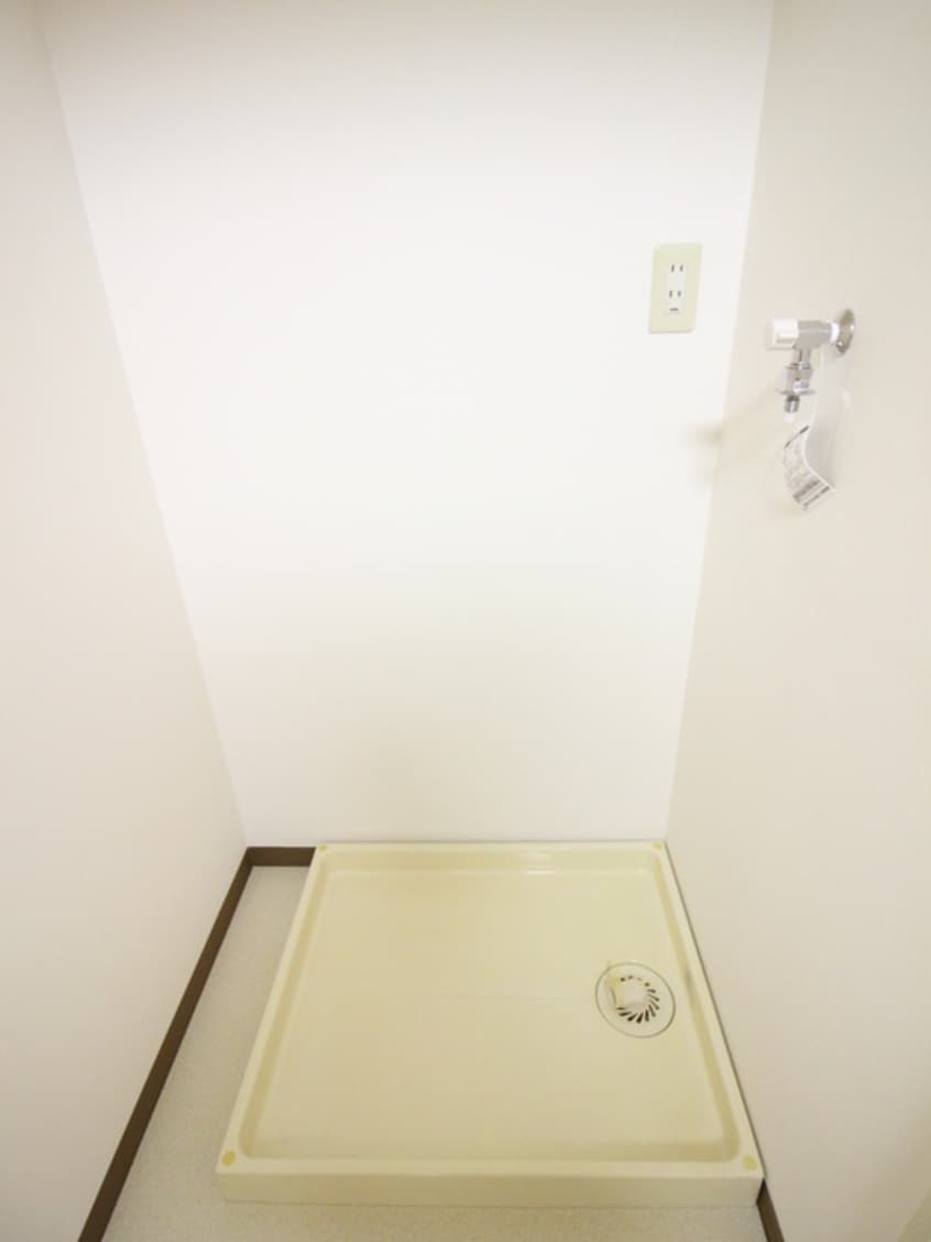 洗濯機置場 フルール田町