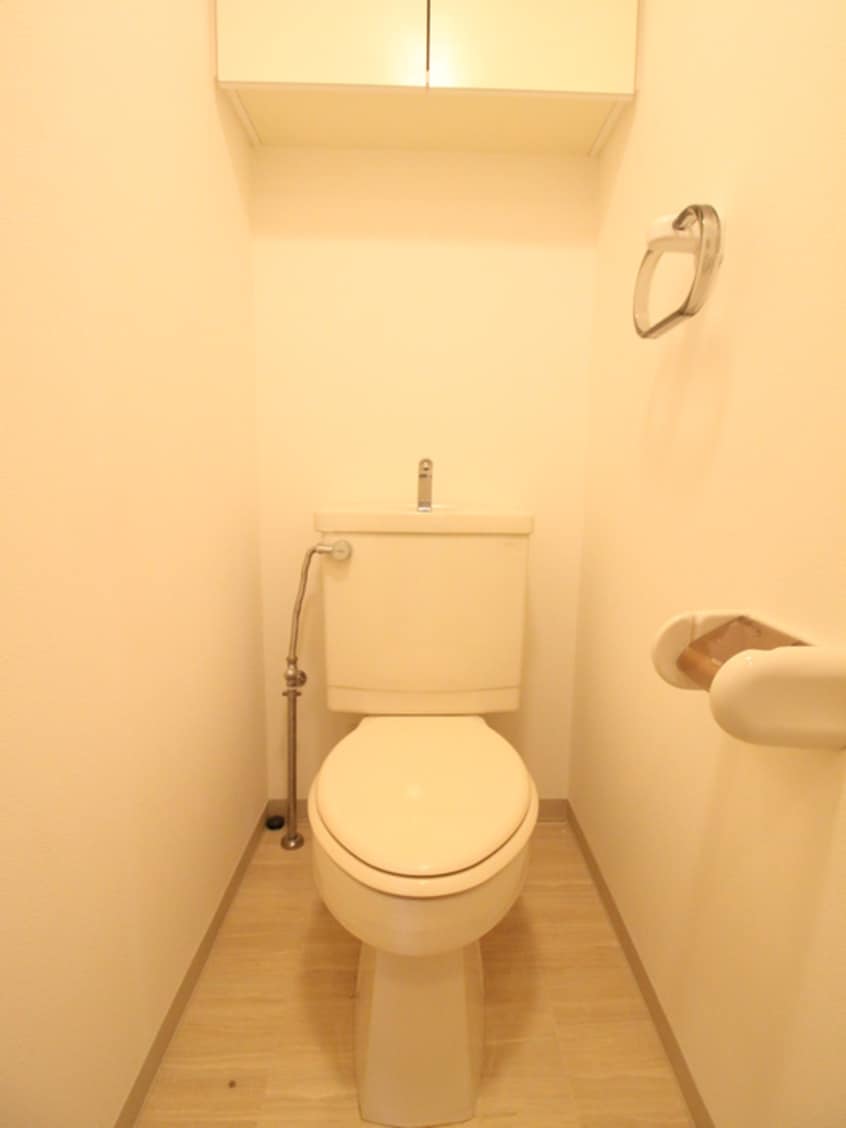 トイレ フルール田町