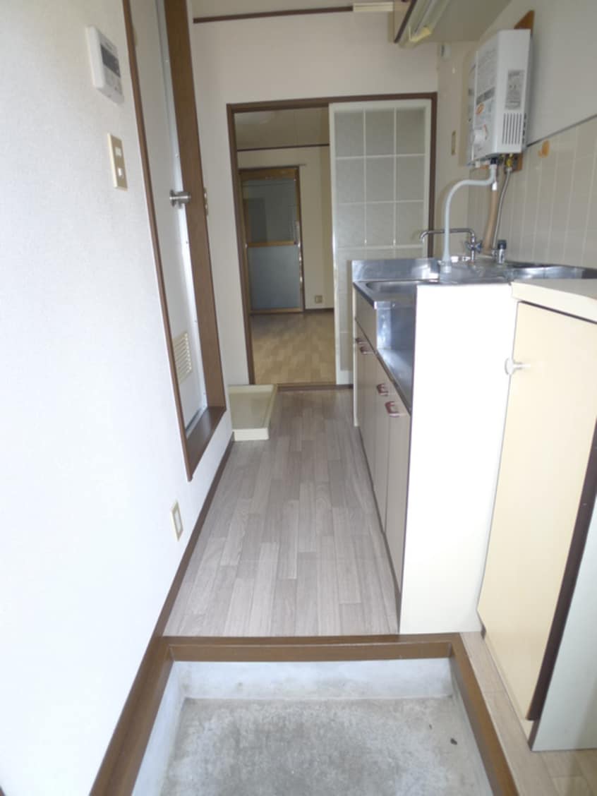 玄関 シャルムハイツ