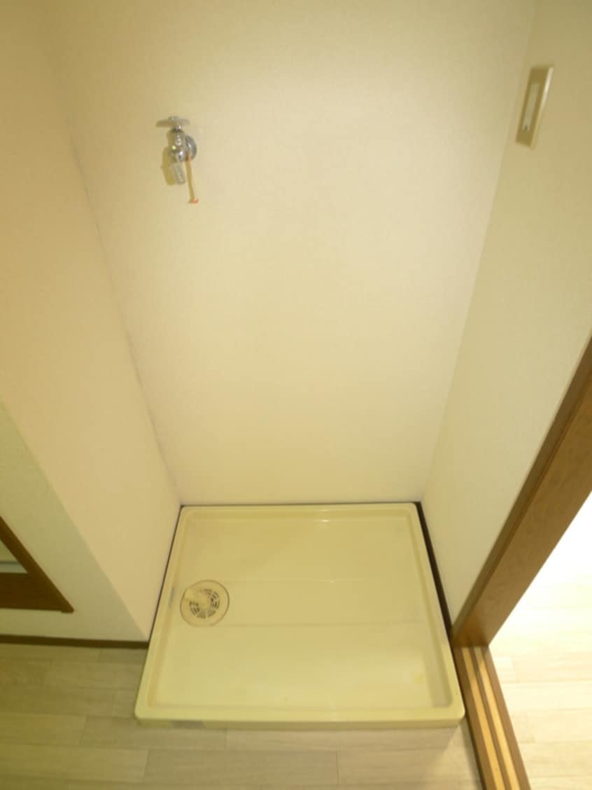 洗濯機置場 シャルムハイツ