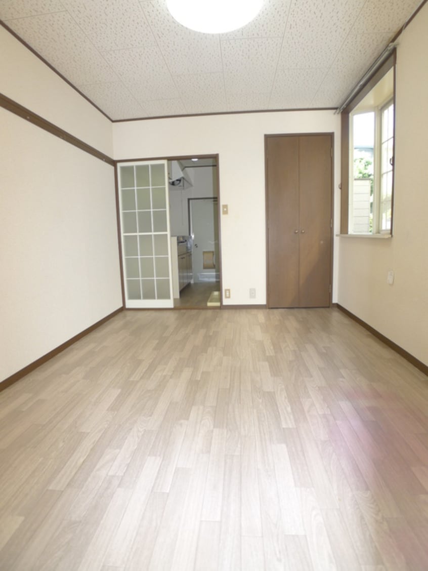 居室 シャルムハイツ